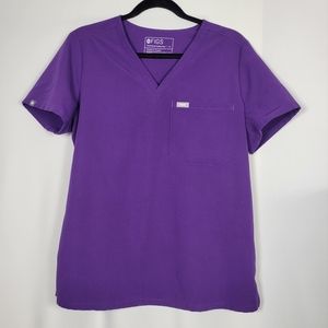 FIGS Catarina Technical Collection Scrub Top in a Women's Size Medium